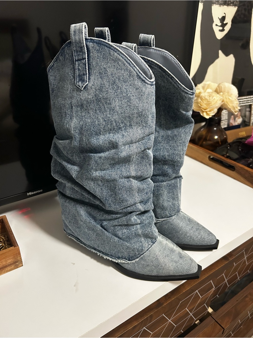Denim-Look Slouch Pointed-Toe Women’s Boots - Blue